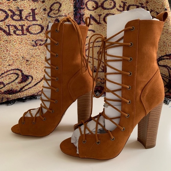 Lulu’s | NWOT Lace Up Boots - Picture 1 of 4